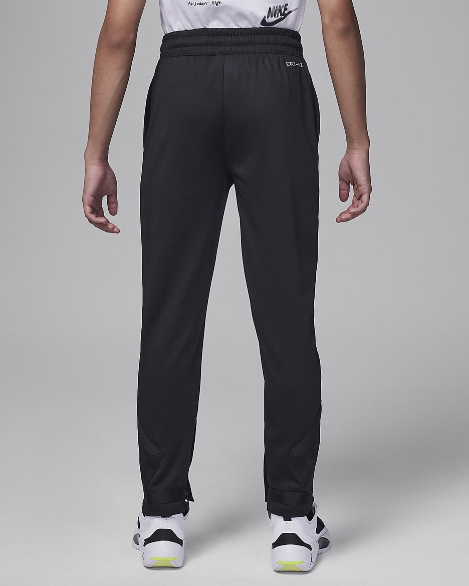 Boys nike therma fit pants top